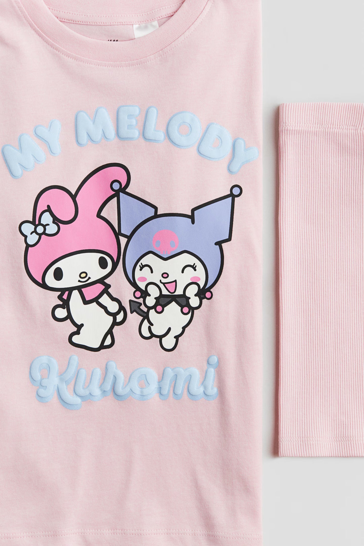 set 2 piezas HELLO KITTY Y KUROMY NIÑA