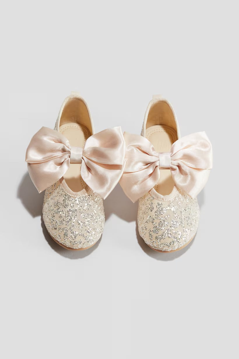 zapatos dorado niña