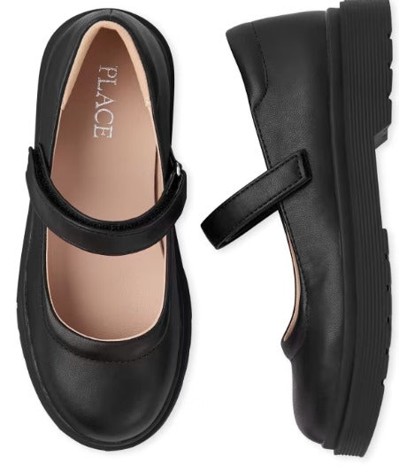 zapatos negros escolares