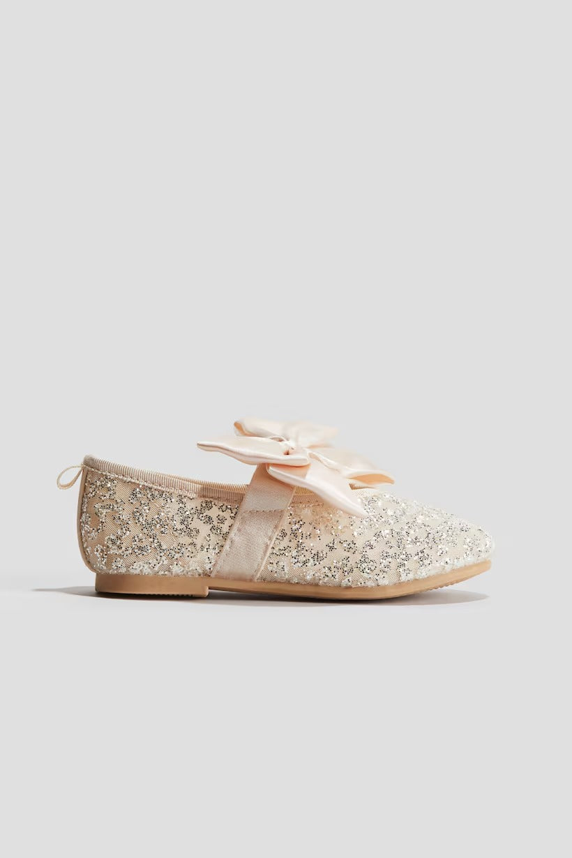 zapatos dorado niña