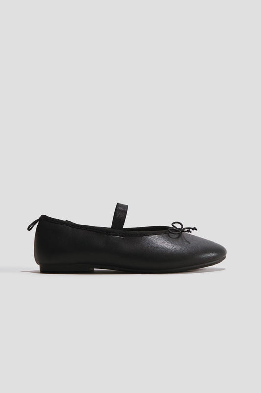 Zapatillas Negras Niña H&M